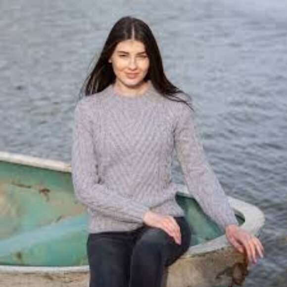 SAOL 100% Irish Merino Wool  Ribbed Cable Sweater Wool, Grey  Women Size XS  NIB - Picture 2 of 3